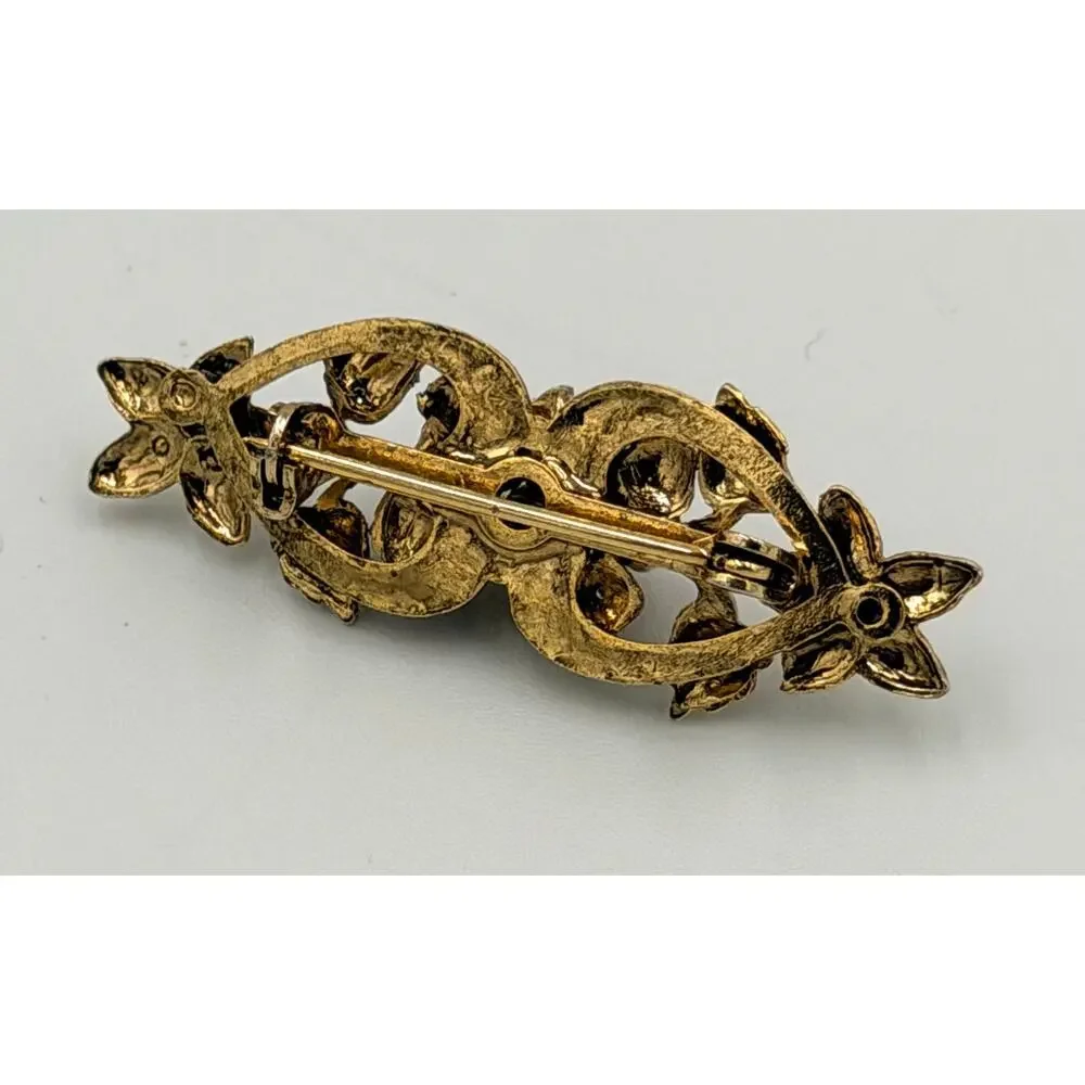Vintage Floral Gold Tone Purple Rhinestones and Faux Pearls Bar Brooch Pin